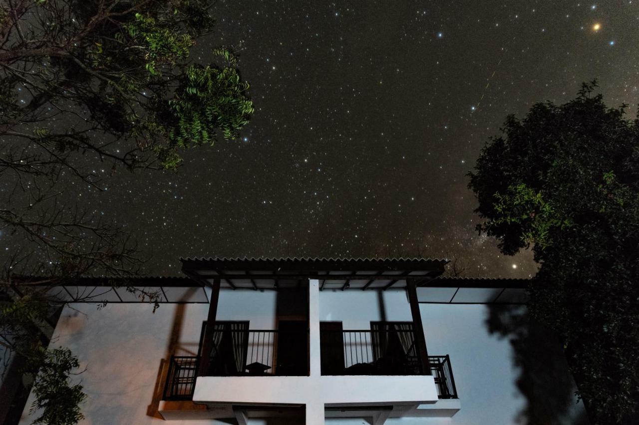 Arana Yala Hotel Bagian luar foto