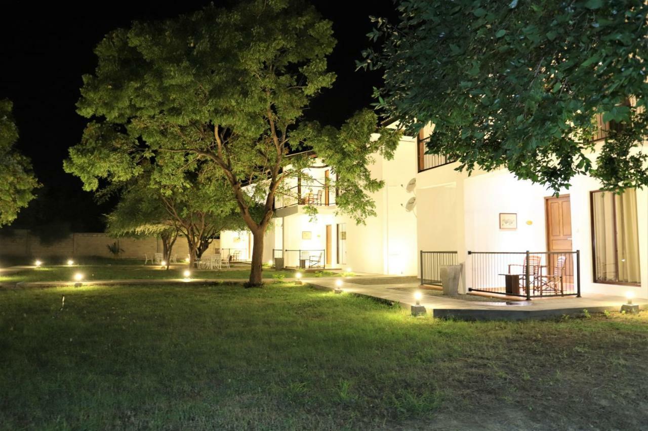 Arana Yala Hotel Bagian luar foto