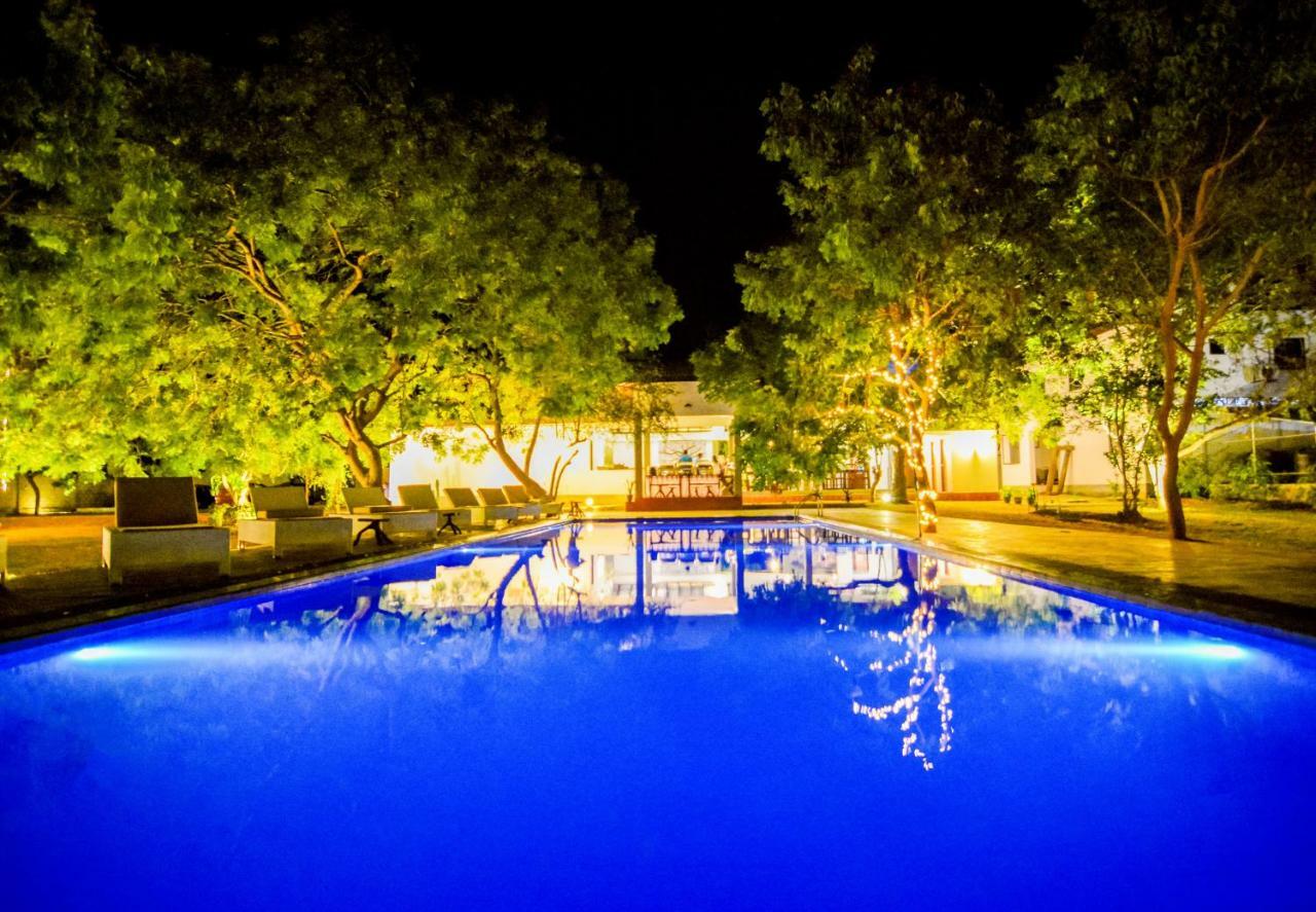 Arana Yala Hotel Bagian luar foto